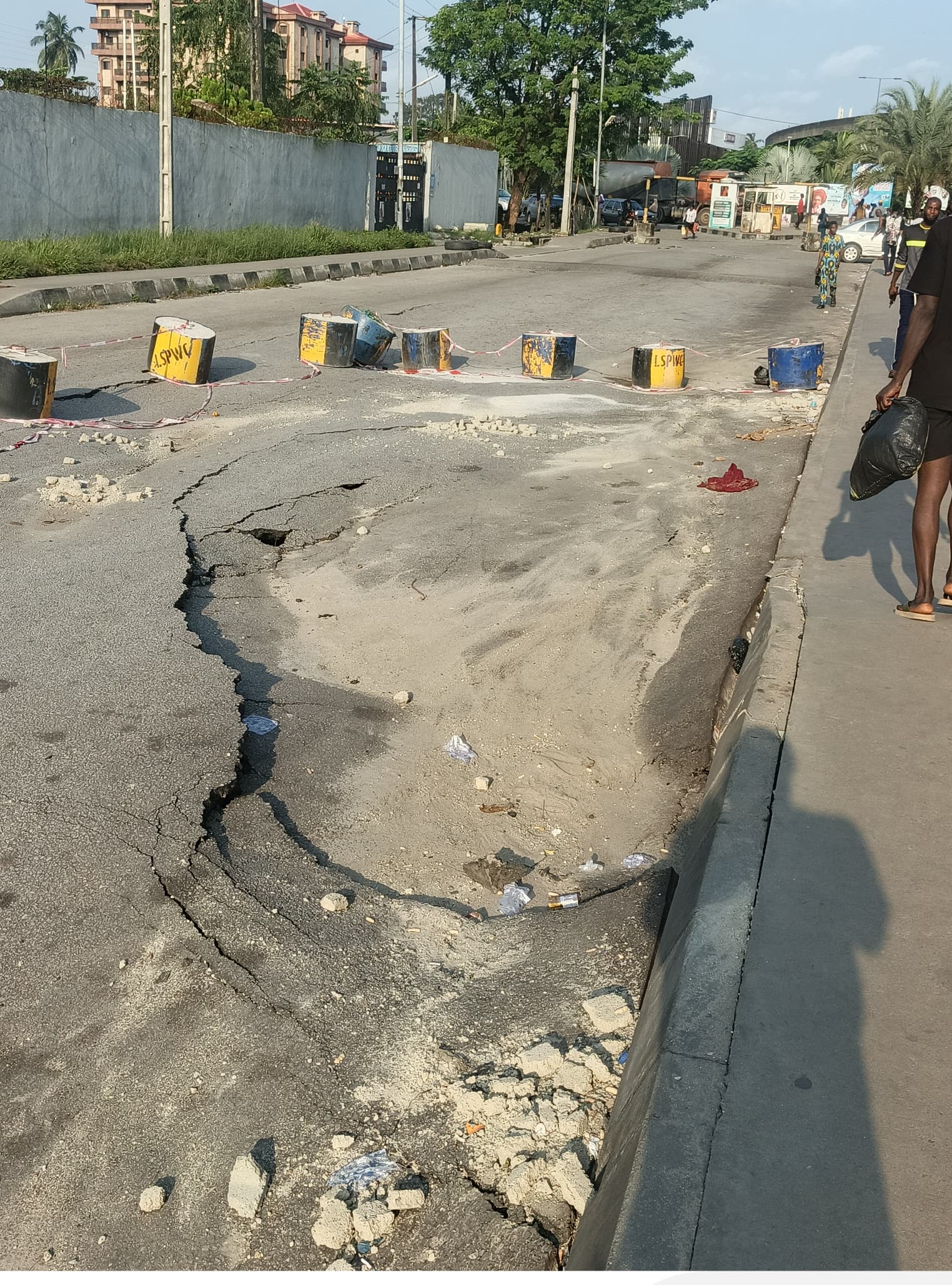 Marine Road on Brink of Collapse as Residents Warn of Looming Disaster
