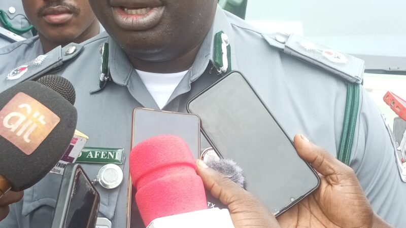 Customs Refutes Claims of Smugglers Blocking Atan Road