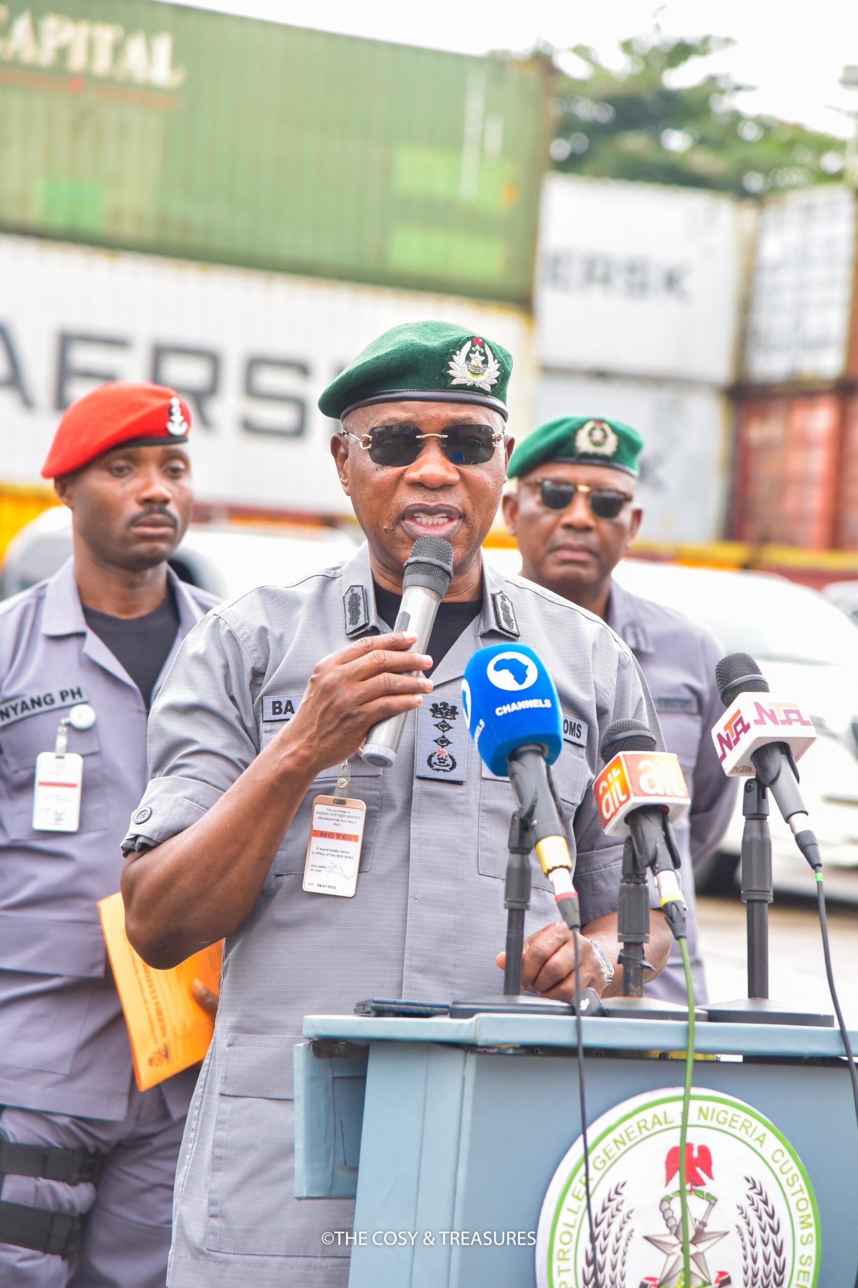 Customs Seizes 56 Containers of Prohibited Goods, Reaffirms Commitment to Protect Local Production